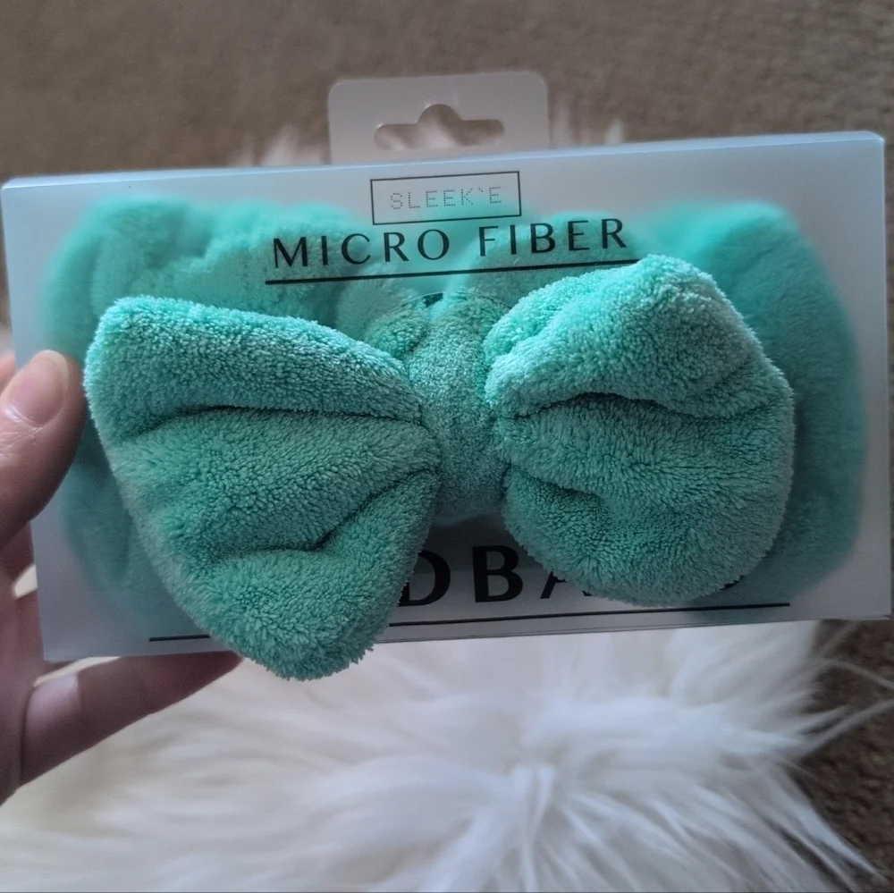 Sleek'e Turquoise Micro Fiber Bow Headband